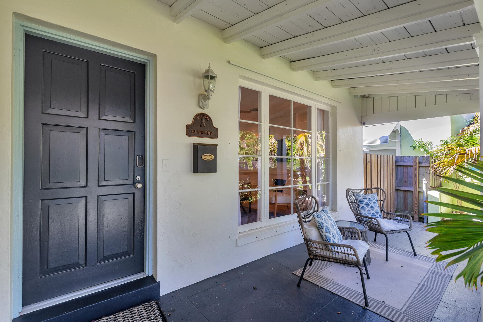 438 38th Street, West Palm Beach, FL 33407 - Photo 2