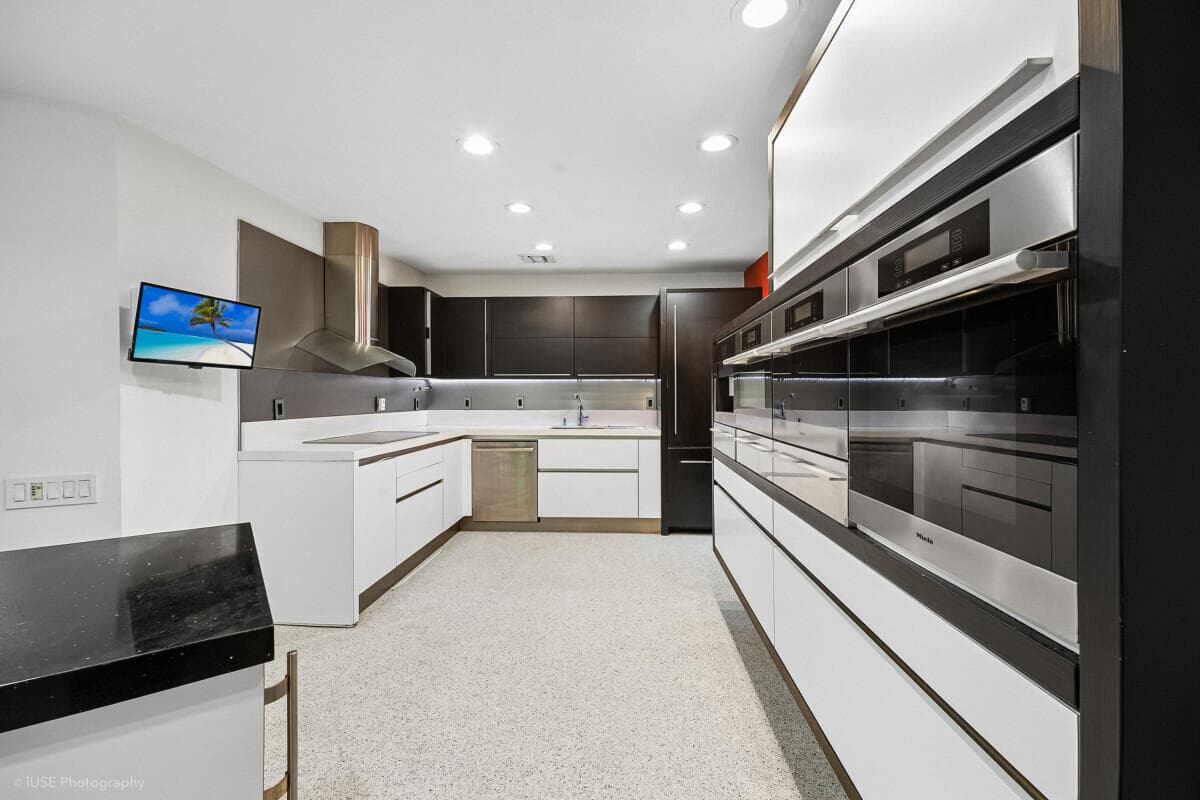 1343 Ponce De Leon Drive, Fort Lauderdale, FL 33316 - Photo 3