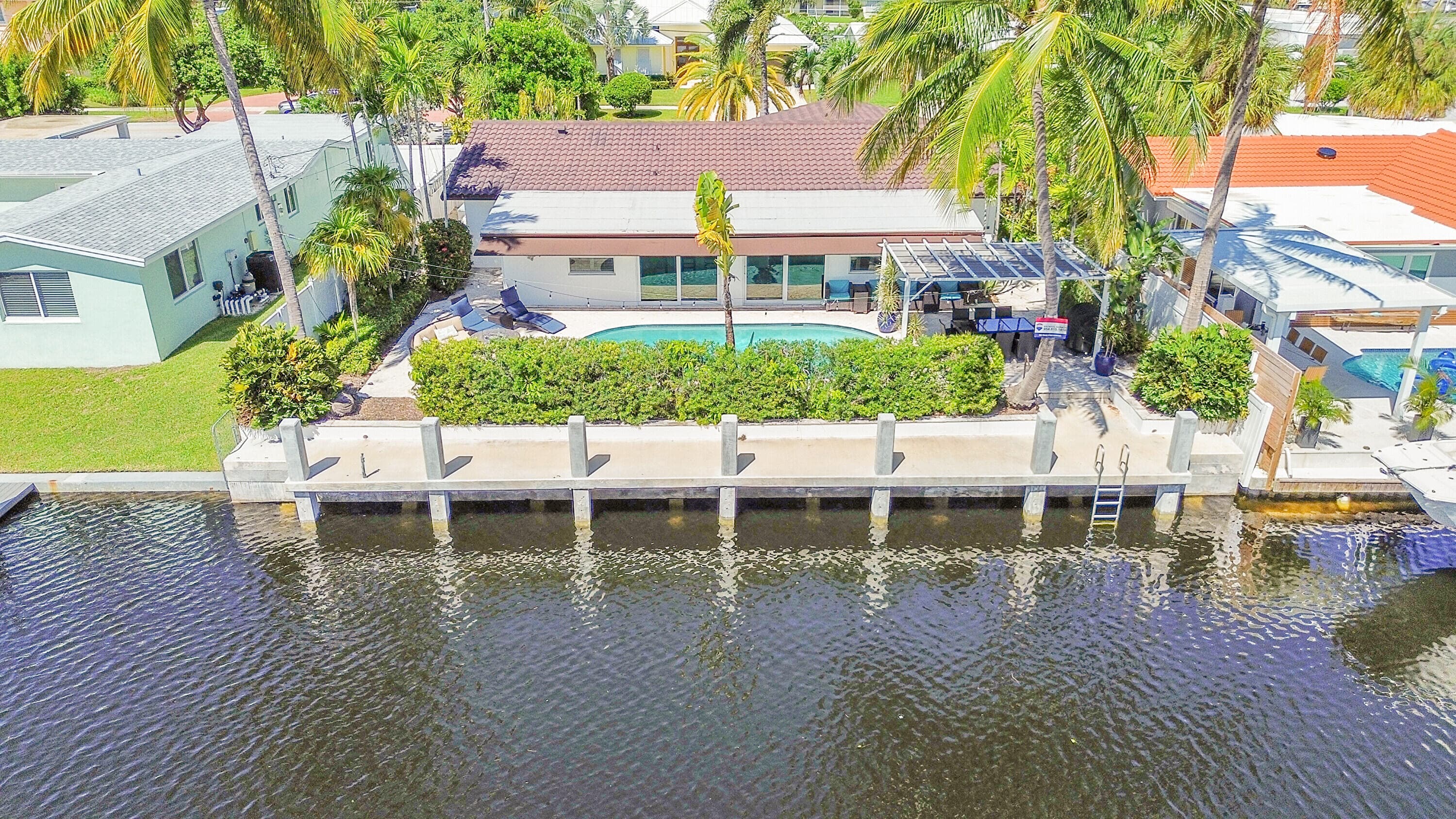 1080 SE 9TH Avenue, Pompano Beach, FL 33060 - Photo 2